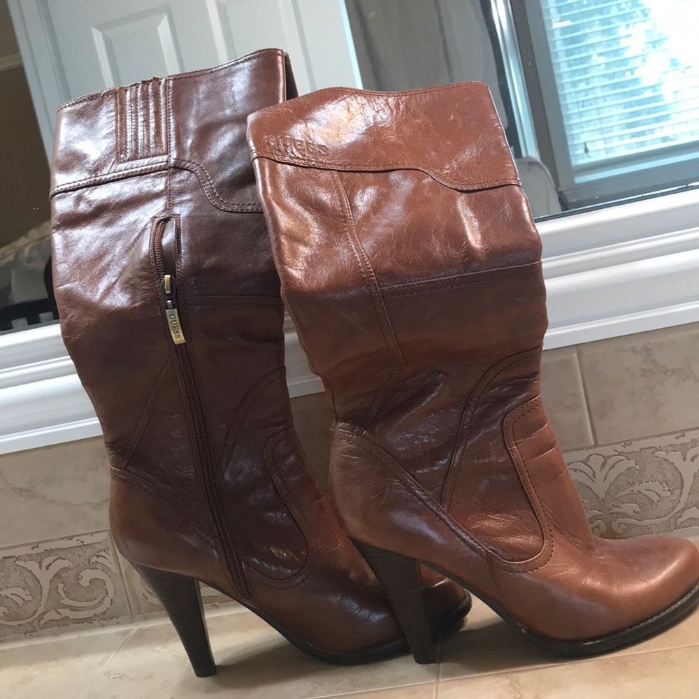 Guess boots